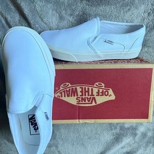 Vans • Classic Slip-On